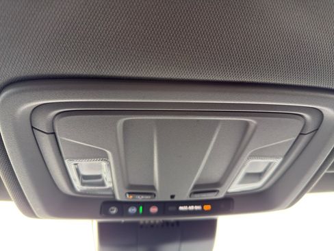 Used 2023 Chevrolet Silverado 1500 RST image 25