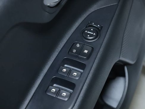 Used 2022 Kia Rio LX FWD image 16