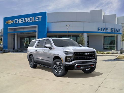 New 2026 Chevrolet Suburban Z71 AWD/4WD image 1