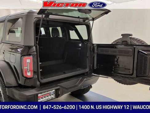 Used 2023 Ford Bronco Badlands w/ Sasquatch Package image 18