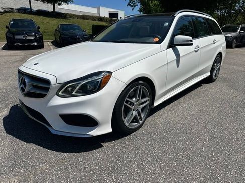 Certified 2016 Mercedes-Benz E 350 4MATIC Wagon image 1