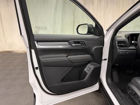 New 2026 GMC Terrain Elevation w/ Elevation Premium Package AWD/4WD image 25