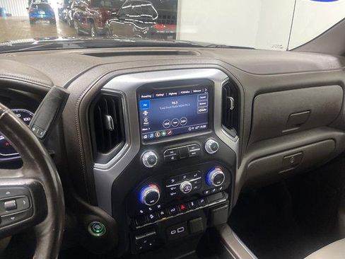 Used 2021 GMC Sierra 1500 SLT w/ SLT Convenience Package AWD/4WD image 22