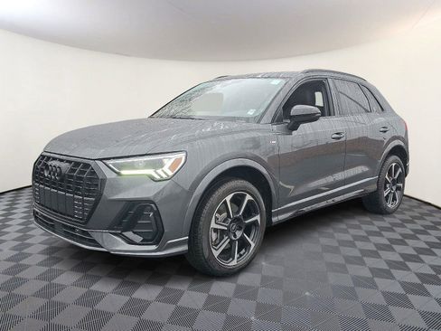 Certified 2025 Audi Q3 2.0T Premium Plus w/ Premium Plus Package image 3