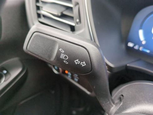 Certified 2023 Ford Escape Platinum w/ Premium Technology Package image 26