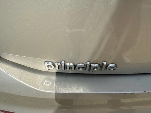 Used 2016 Volvo XC90 T6 Momentum w/ Momentum Plus Package image 20