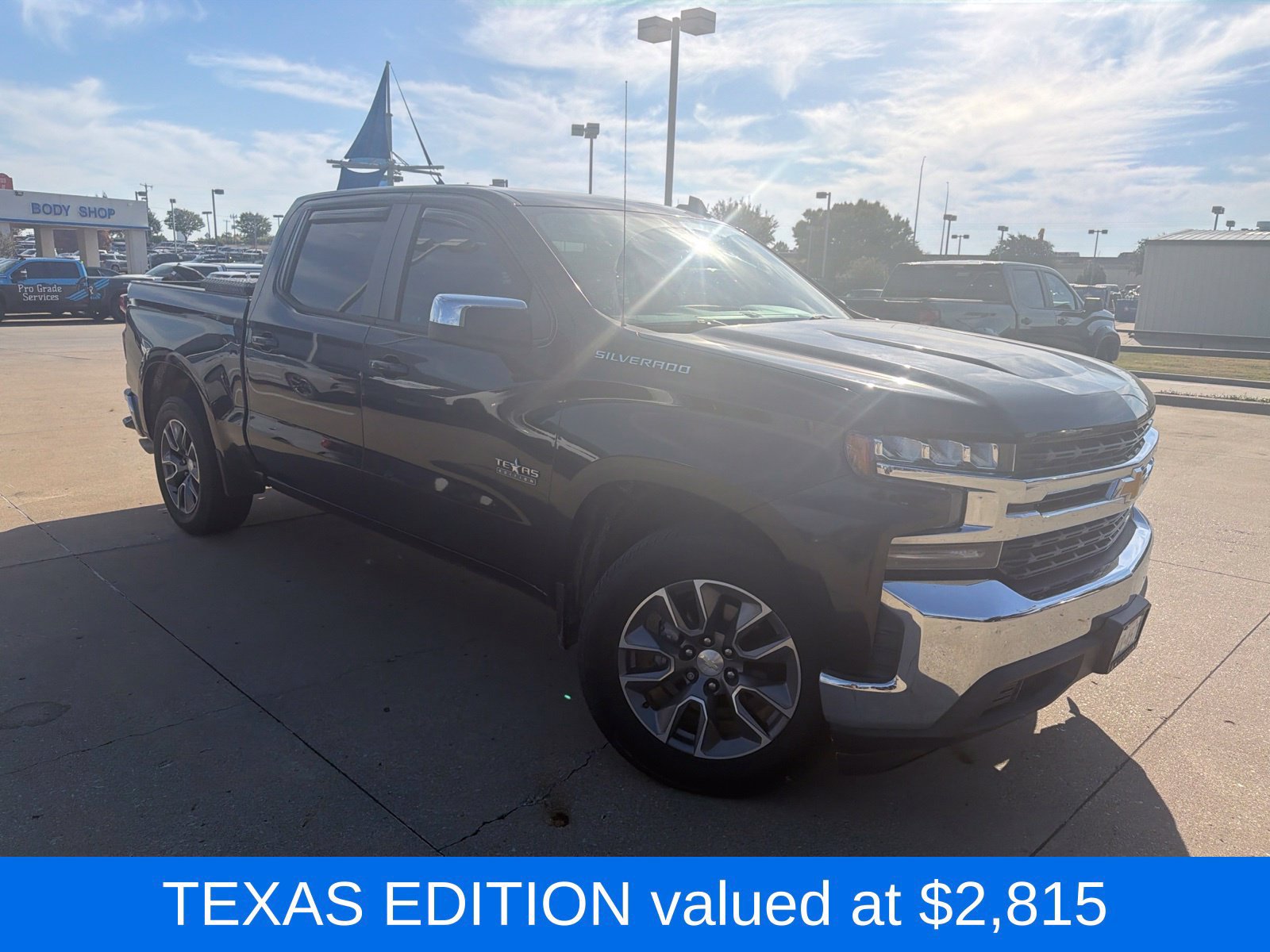 Used 2019 Chevrolet Silverado 1500 LT w/ Texas Edition RWD image 3