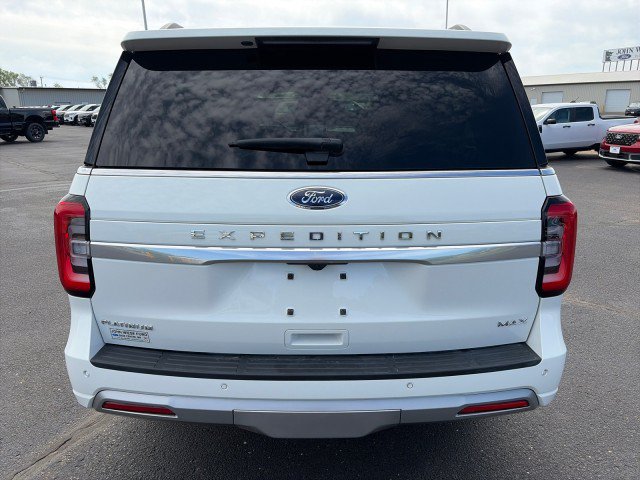 Used 2024 Ford Expedition Max Platinum AWD/4WD image 4