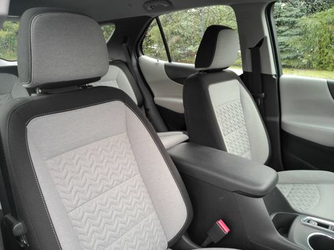 Certified 2023 Chevrolet Equinox LS w/ LPO, Floor Liner Package FWD image 17