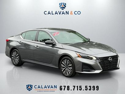 Used 2025 Nissan Altima 2.5 SV