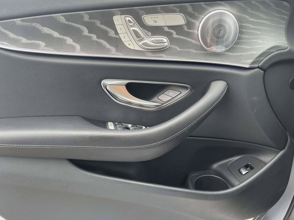 Used 2021 Mercedes-Benz E 350 4MATIC Sedan image 30