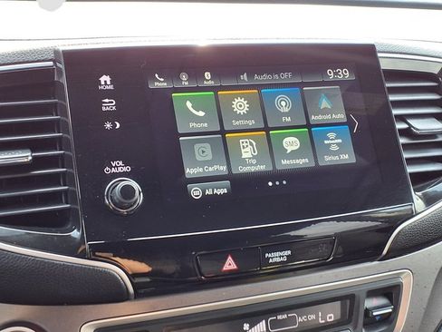 Used 2021 Honda Pilot EX image 10