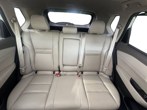 Used 2023 Nissan Rogue SL w/ SL Premium Package image 18