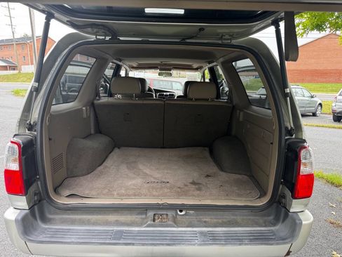 Used 2001 Toyota 4Runner Limited image 12