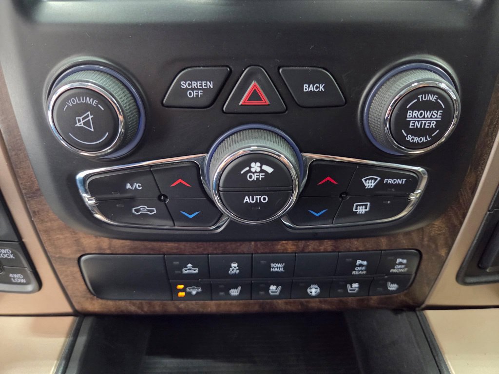 Used 2016 RAM 1500 Laramie Longhorn w/ Convenience Group AWD/4WD image 43