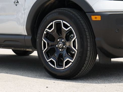 Certified 2026 Ford Bronco Sport Outer Banks w/ Outer Banks Tech Package+ AWD/4WD image 28