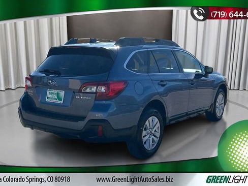 Used 2018 Subaru Outback 2.5i Premium image 5