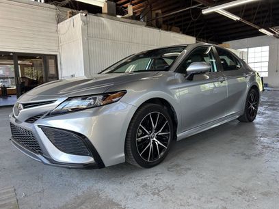 Used 2022 Toyota Camry SE