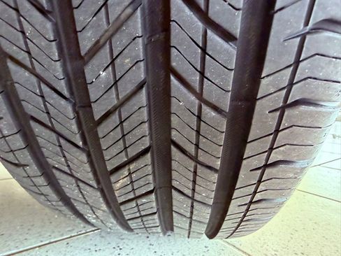 Certified 2025 Lexus RX 350 FWD w/ Technology Package image 16