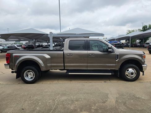 Used 2022 Ford F350 Lariat w/ Lariat Ultimate Package AWD/4WD image 4
