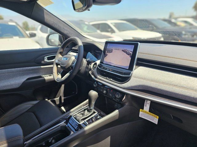 New 2026 Jeep Compass Latitude AWD/4WD image 27
