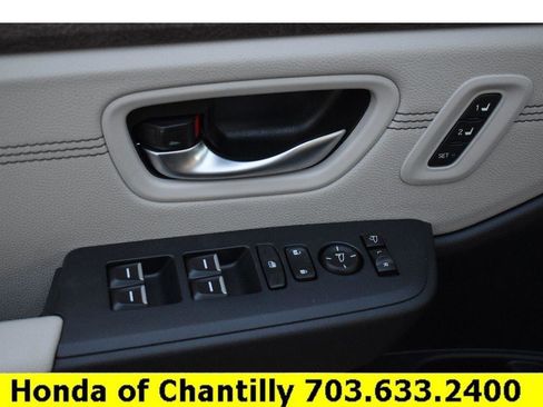 Used 2026 Honda Pilot Elite image 26