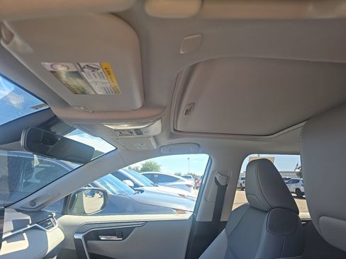 Used 2025 Toyota RAV4 Limited FWD image 13