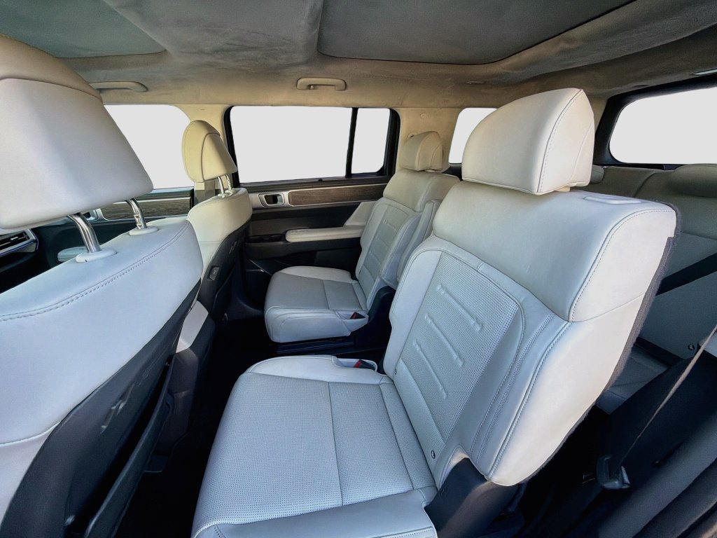 Used 2025 Hyundai Santa Fe Calligraphy AWD/4WD image 26