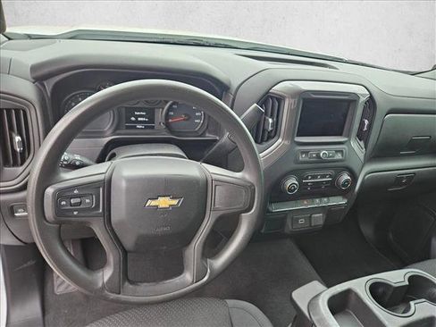 Used 2019 Chevrolet Silverado 1500 Custom image 14