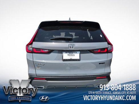 Used 2024 Honda CR-V Sport image 4