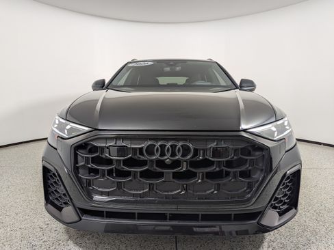 Certified 2026 Audi SQ8 Prestige AWD/4WD image 2
