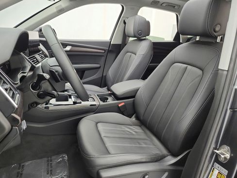 Used 2023 Audi Q5 2.0T Premium Plus w/ Premium Plus Package AWD/4WD image 13