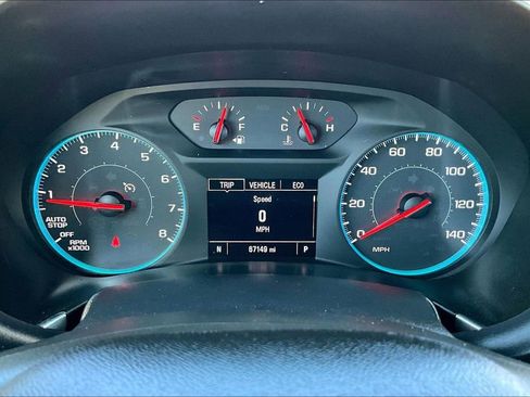 Used 2018 Chevrolet Equinox LT w/ LPO, Blackout Package image 22