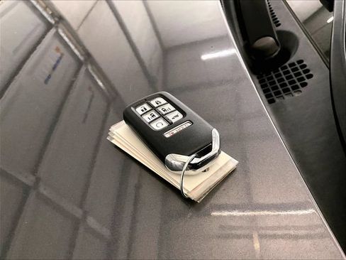 Used 2019 Honda Odyssey Elite image 10