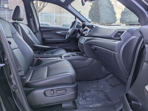 Certified 2023 Honda Passport TrailSport image 26