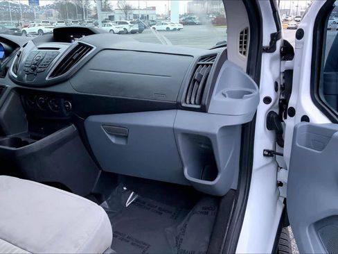 Used 2017 Ford Transit 350 XLT image 17