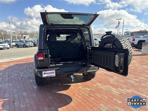 Used 2024 Jeep Wrangler Sport S image 28