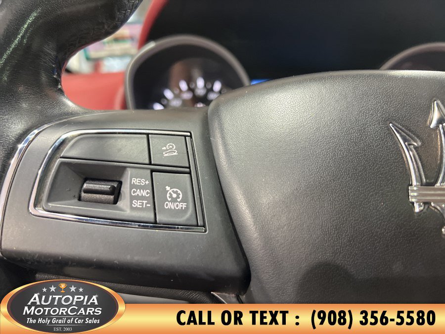 Used 2019 Maserati Levante AWD/4WD image 22