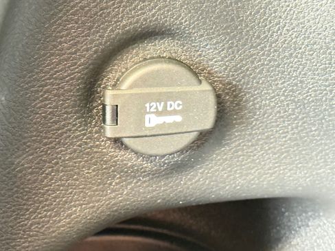 Used 2019 Jeep Compass Latitude AWD/4WD image 4
