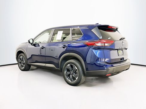 Used 2025 Nissan Rogue SV image 5