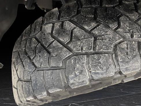 Used 2024 GMC Sierra 2500 AT4 w/ AT4 Premium Plus Package image 43