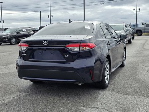 Used 2022 Toyota Corolla LE image 7
