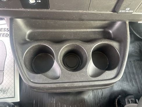 Used 2024 Chevrolet Express 2500 w/ Driver Convenience Package image 25