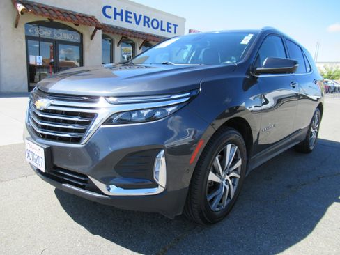 Used 2022 Chevrolet Equinox Premier AWD/4WD image 1