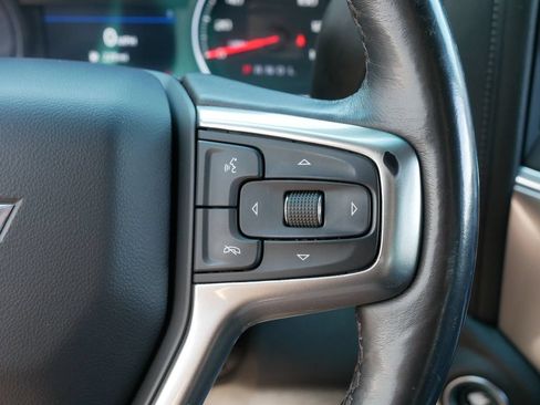Used 2022 Chevrolet Silverado 1500 LT Trail Boss w/ Convenience Package II AWD/4WD image 22