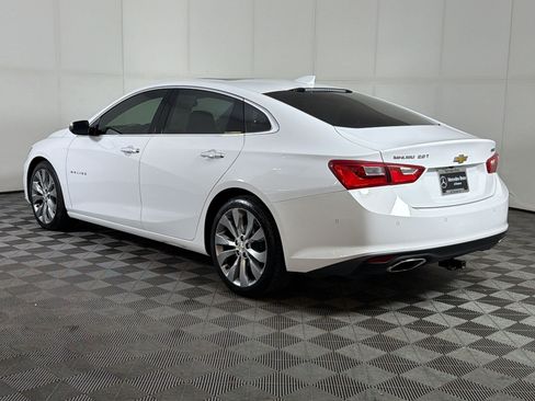 Used 2017 Chevrolet Malibu Premier w/ Premier Sun and Wheel Package FWD image 3