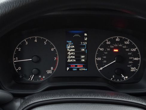 Certified 2025 Toyota Corolla LE image 22