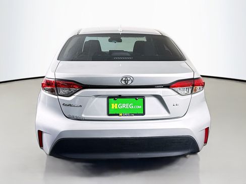 Used 2025 Toyota Corolla LE FWD image 8