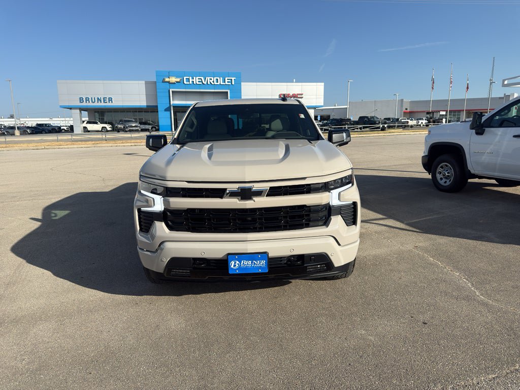 New 2026 Chevrolet Silverado 1500 RST w/ Dark Appearance Package AWD/4WD image 2