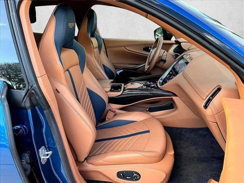 Used 2023 Aston Martin DBX 707 image 9